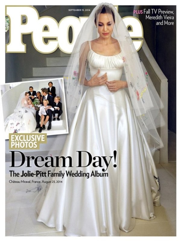 Angelina Jolie v svadobných šatách na obálke časopisu People